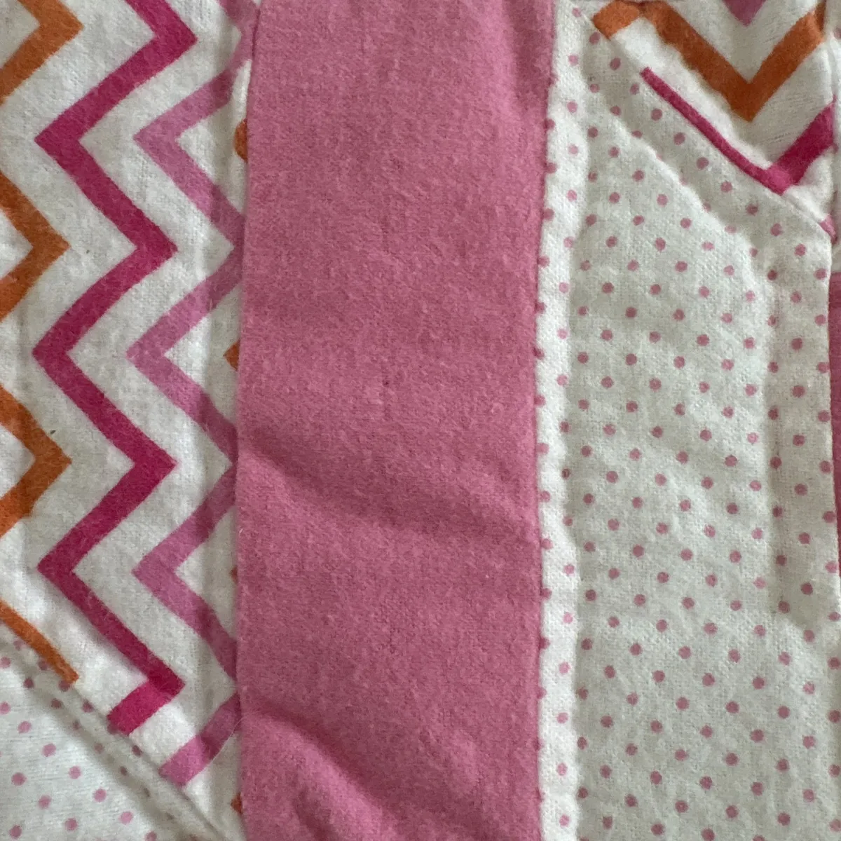 Pink a Link Baby Quilt detail c