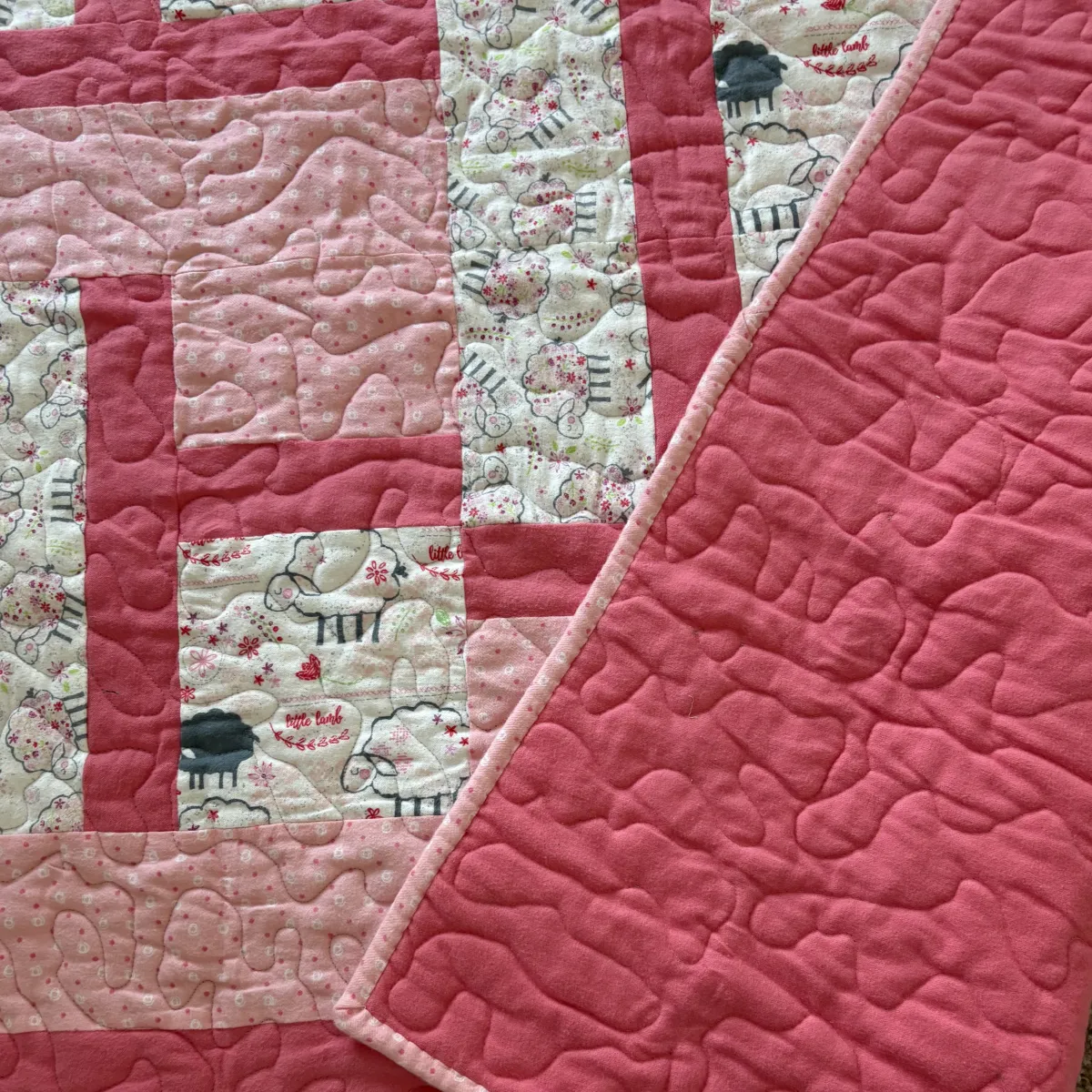 peachy little lamb detail 5