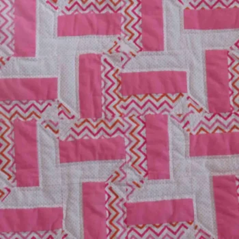 pink a link quilt detail 4