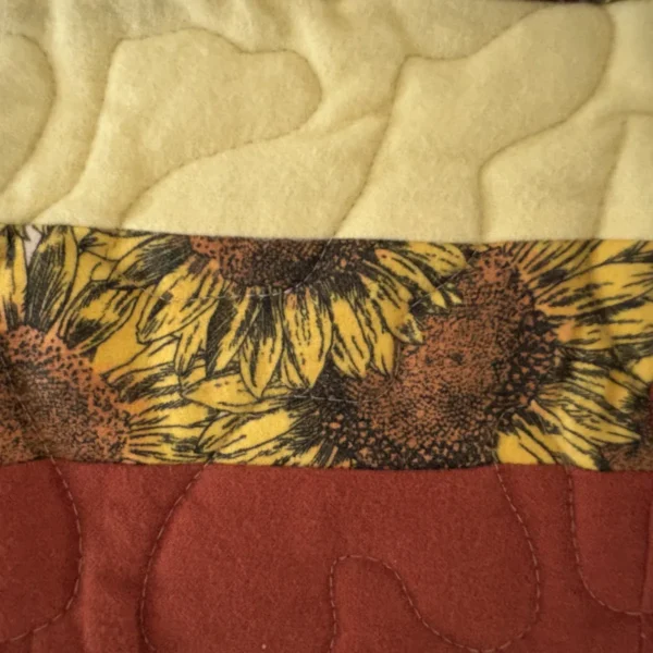 sunflowers baby quilt detail 2