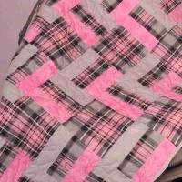 pink plaid detail