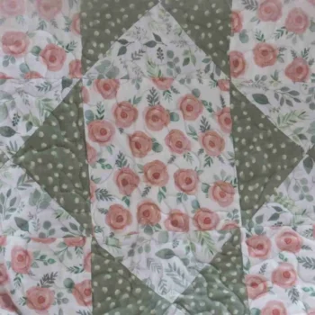 rosebud quilt detail 3