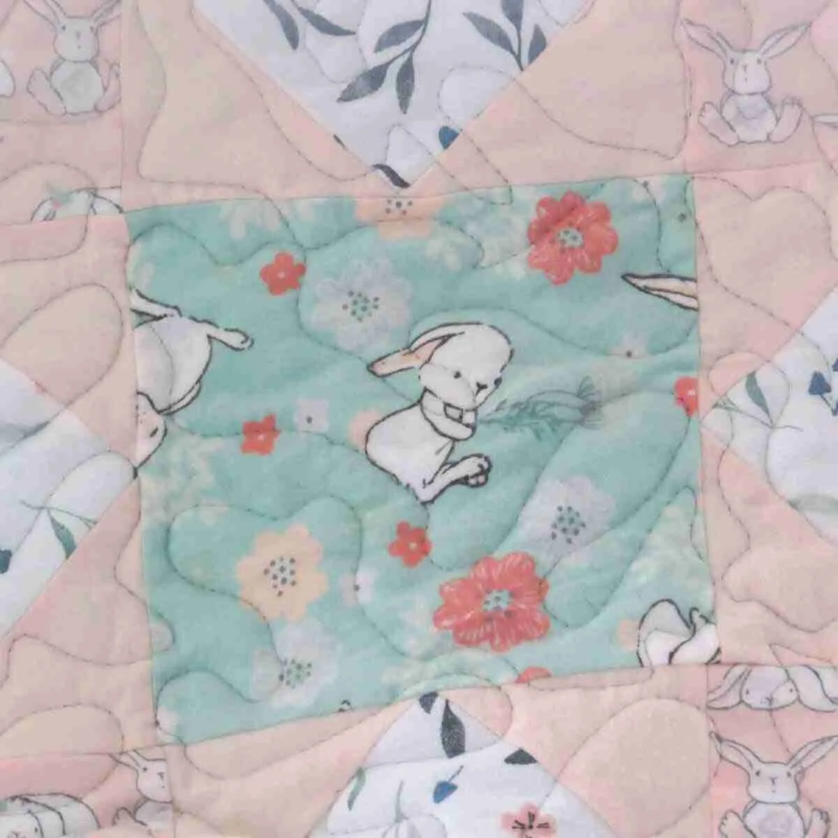bunny trails baby quilt 1