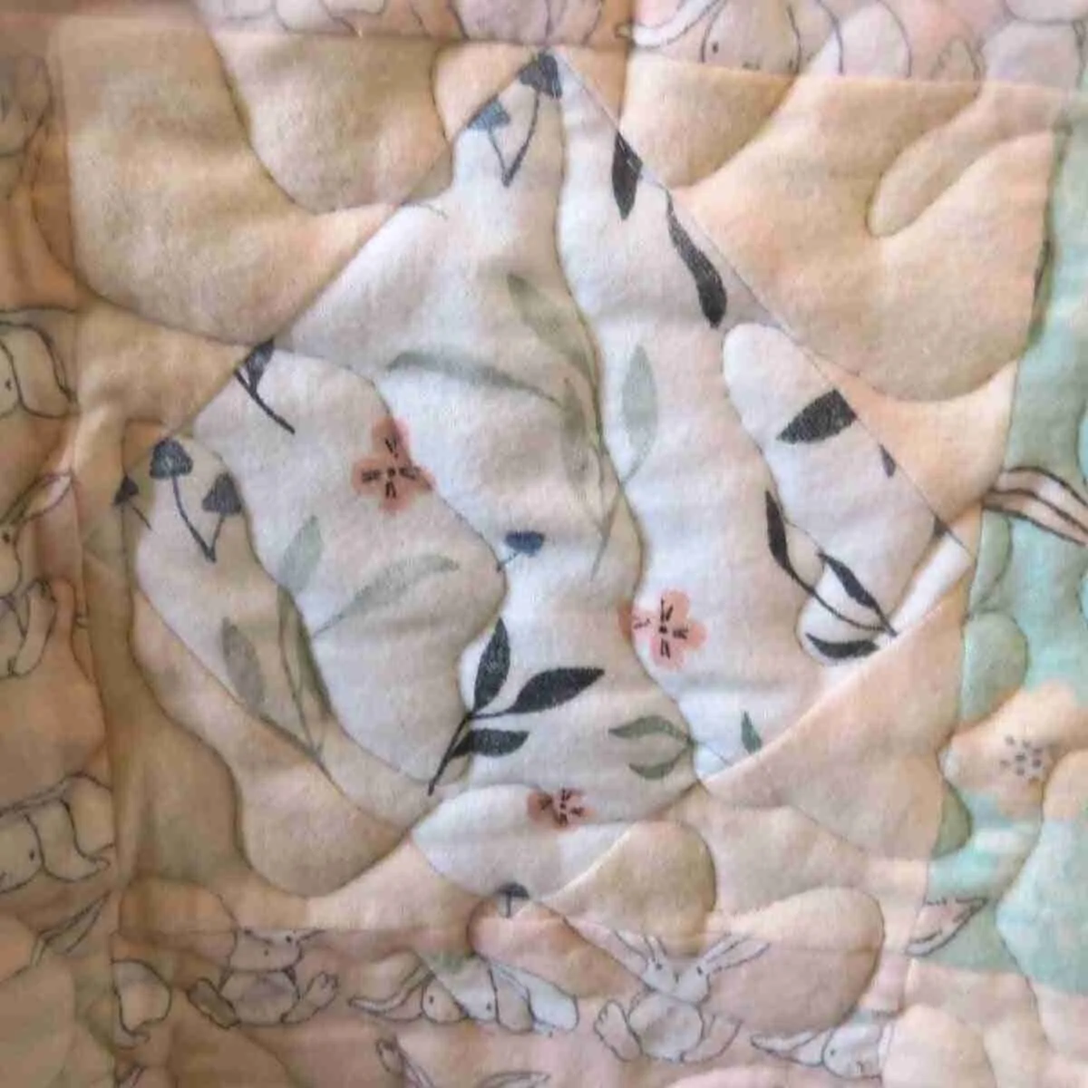 bunny trails baby quilt 3b