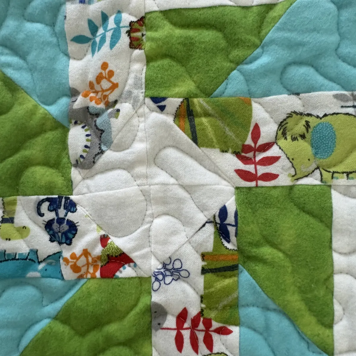 prehistoric dino pals detail 2