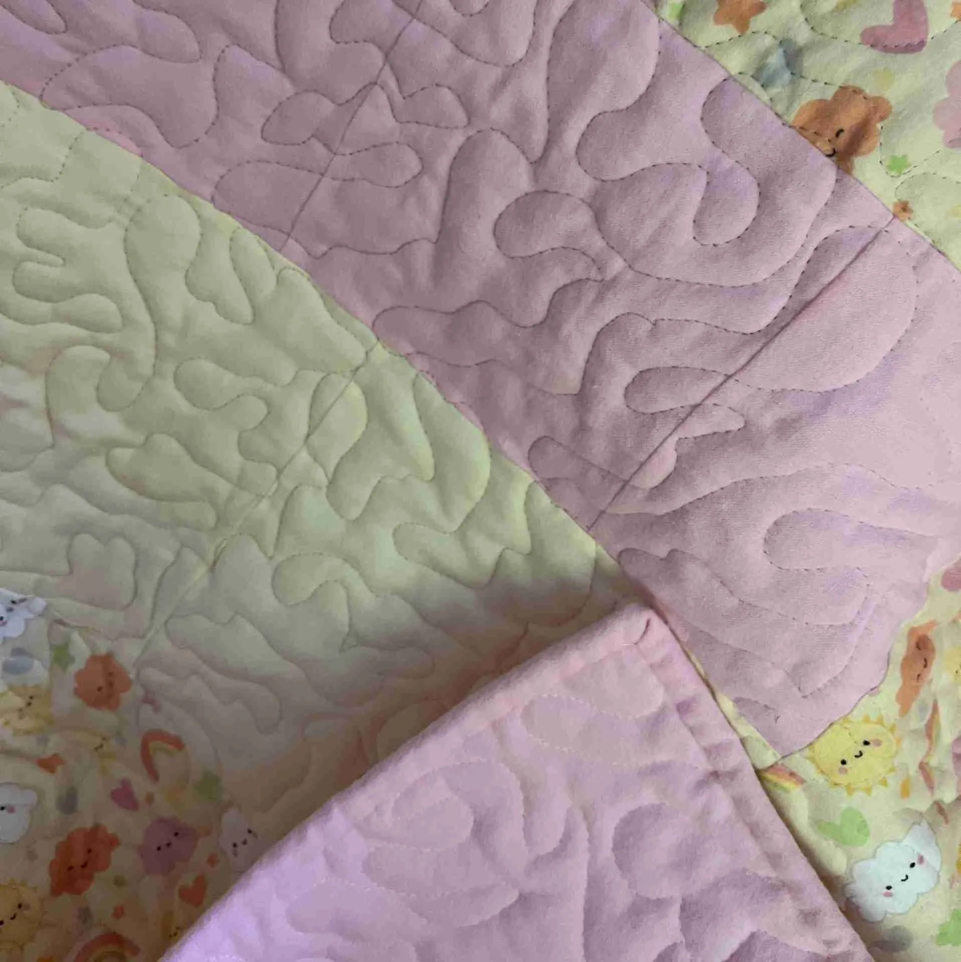 Sunshine & Clouds Baby Quilt detail 1