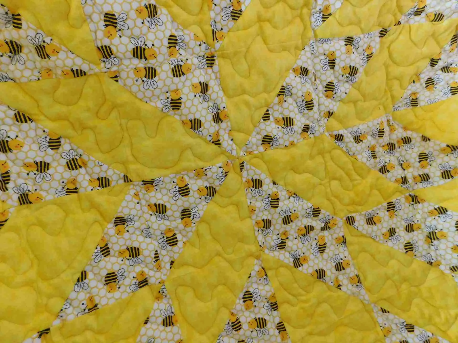 Bee Kind Baby Quilt