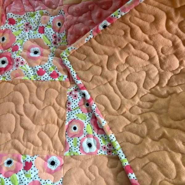 peach flowers baby quilt detail 3