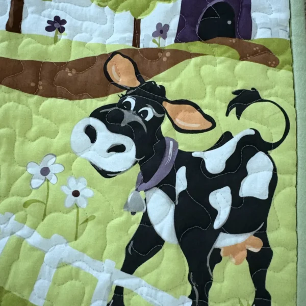 new barnyard buddies baby quilt detail 4