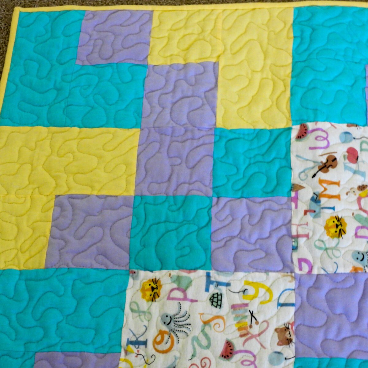 Animal ABC Quilt color block detail