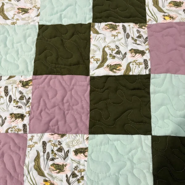 frogs in ferns quilt detail 2