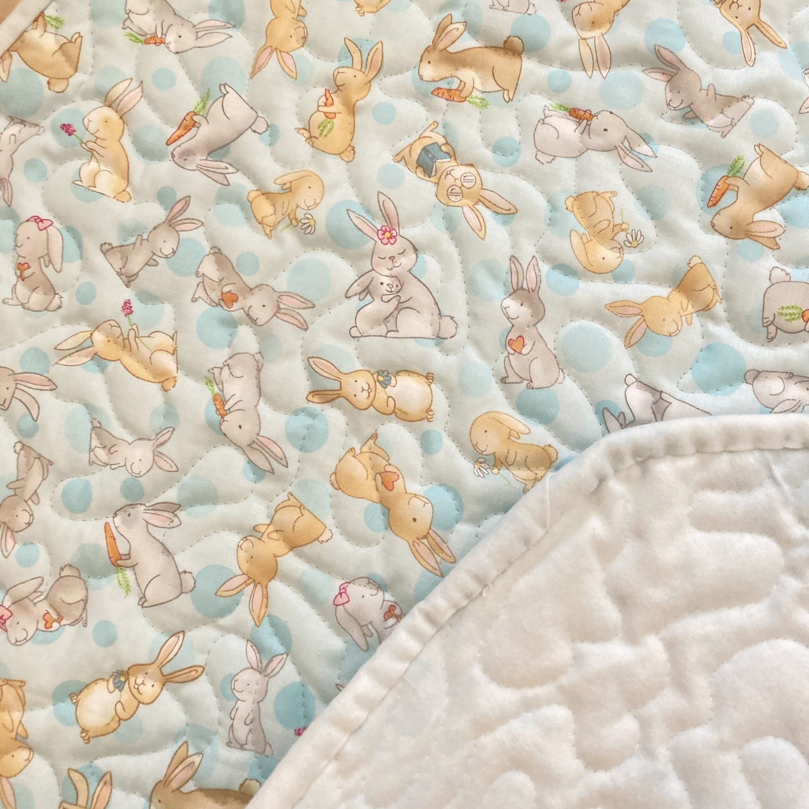 Bunny garden playmat