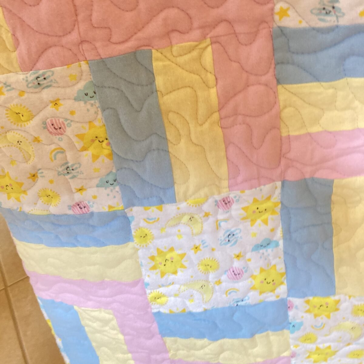 Pastel Patchwork Quilt detail m